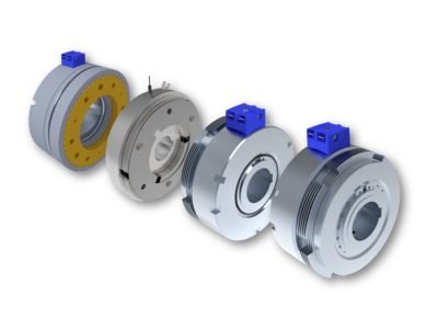 Kupplungen- und Bremssysteme Vier verschiedene runde industrielle Mess- oder Steuergeräte aus Metall mit blauen Anschlussteilen, angeordnet in einer Reihe auf dunklem Hintergrund.